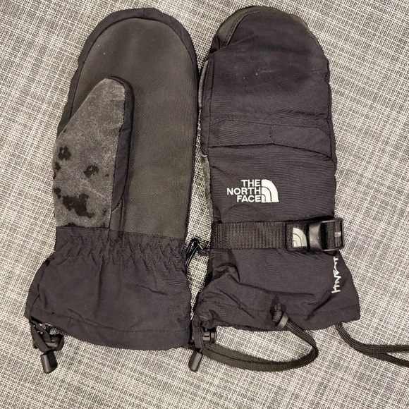 The North Face Other - The North Face Black Women's Mittens